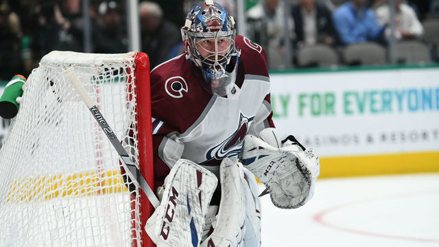 DALLAS, TX - NOVEMBER 5: Philipp Grubauer #31 of the Colorado Avalanche tends goal against the Dallas Stars at the American Airlines Center on November 5, 2019 in Dallas, Texas.