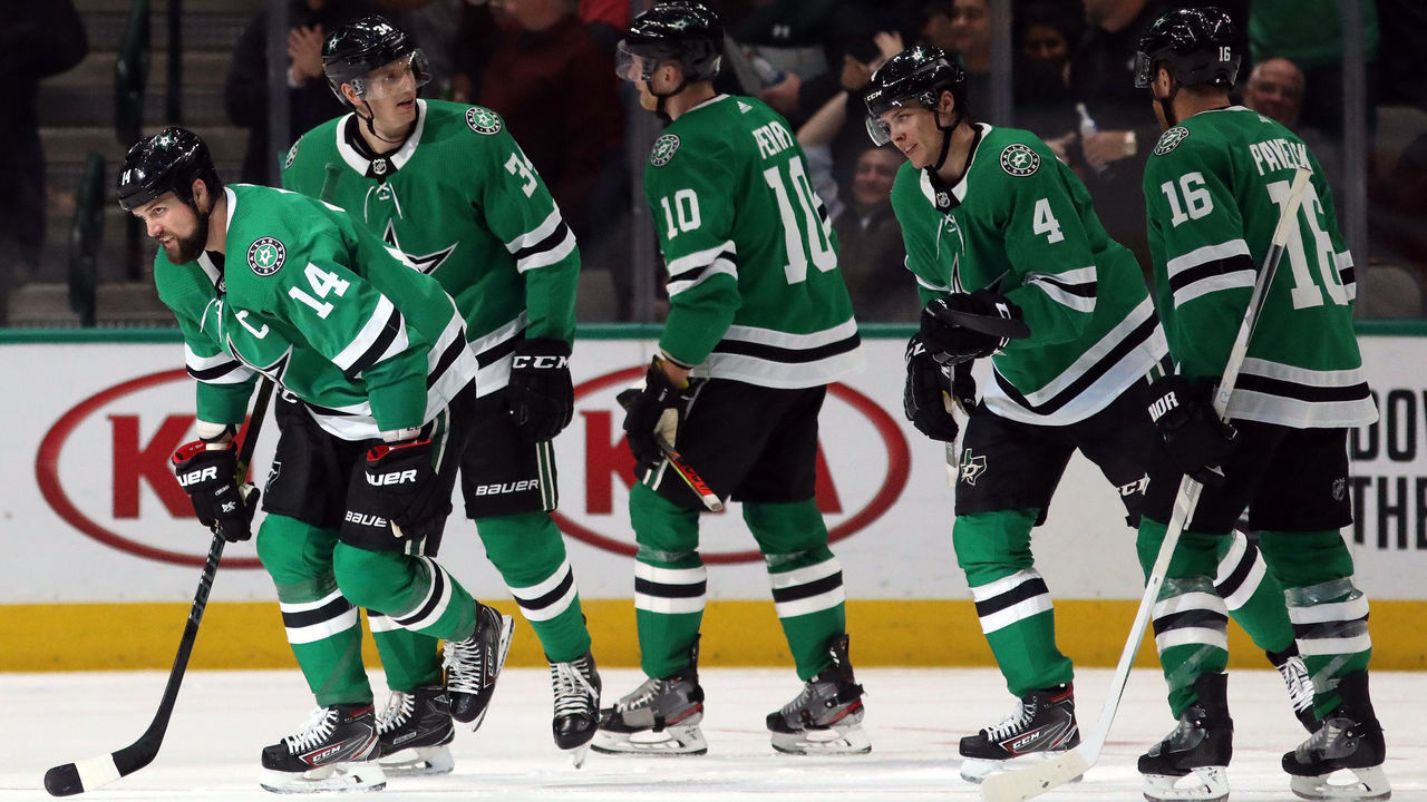 DALLAS, TEXAS - NOVEMBER 19: Jamie Benn #14 of the Dallas Stars celebrates a goal against the Vancouver Canucks in the second period at American Airlines Center on November 19, 2019 in Dallas, Texas.