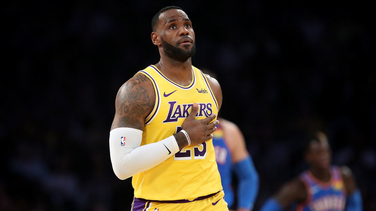 LOS ANGELES, CALIFORNIA - NOVEMBER 19: LeBron James #23 of the Los Angeles Lakers looks on after making a shot during the first half of a game against the Oklahoma City Thunder at Staples Center on November 19, 2019 in Los Angeles, California. NOTE TO USER: User expressly acknowledges and agrees that, by downloading and/or using this photograph, user is consenting to the terms and conditions of the Getty Images License Agreement