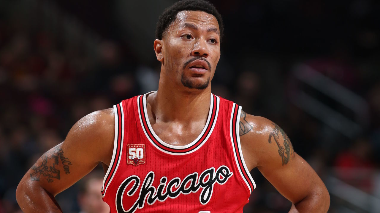 CHICAGO, IL - APRIL 9: Derrick Rose #1 of the Chicago Bulls is seen against the Cleveland Cavaliers on April 9, 2016 at the United Center in Chicago, Illinois. Mandatory Copyright Notice: Copyright 2016 NBAE