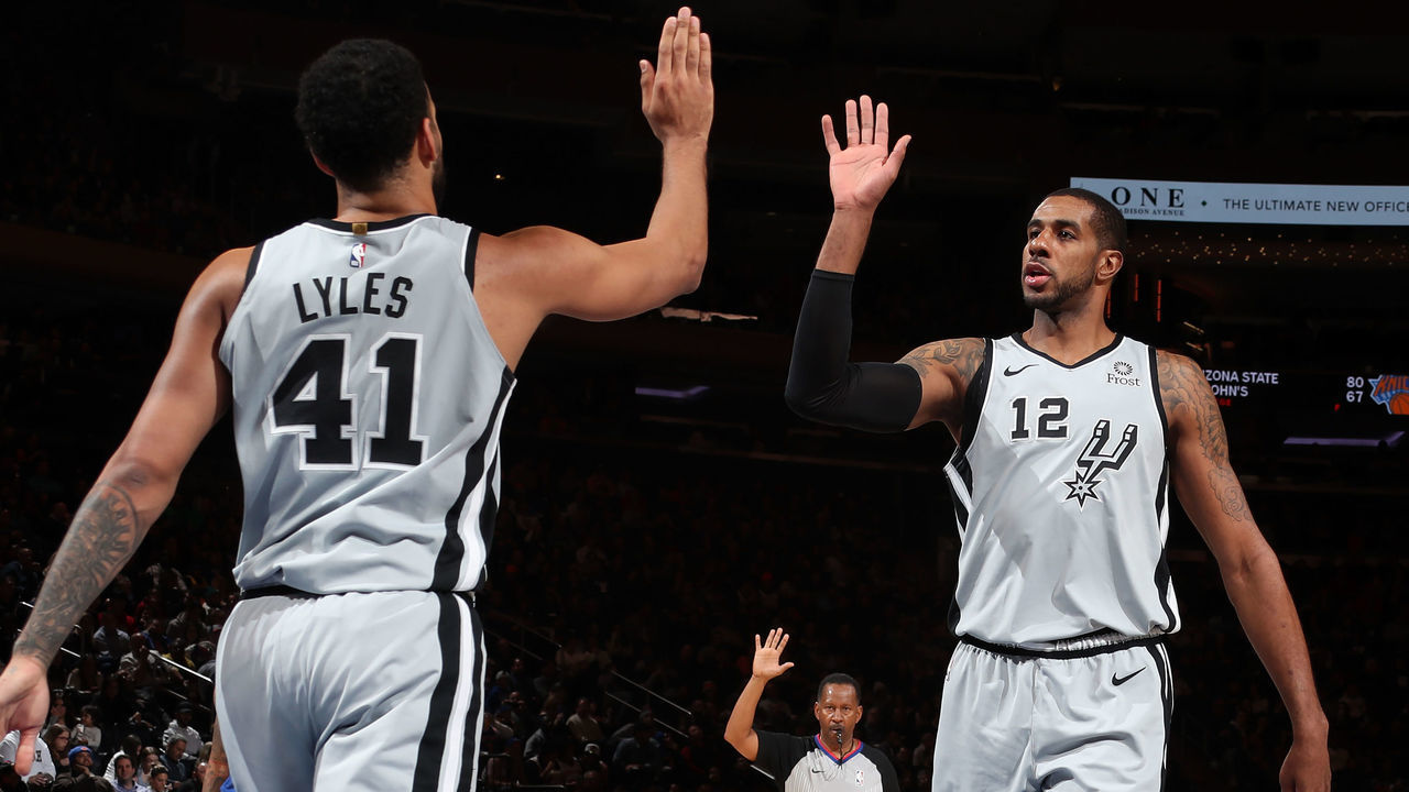 NEW YORK, NY - NOVEMBER 23: Trey Lyles #41, and LaMarcus Aldridge #12 of the San Antonio Spurs hi-five each other against the New York Knicks on November 23, 2019 at Madison Square Garden in New York City, New York. Mandatory Copyright Notice: Copyright 2019 NBAE