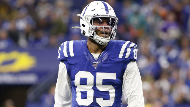 INDIANAPOLIS, INDIANA - NOVEMBER 10: Eric Ebron #85 of the Indianapolis Colts on the field in the game against the Miami Dolphins at Lucas Oil Stadium on November 10, 2019 in Indianapolis, Indiana.