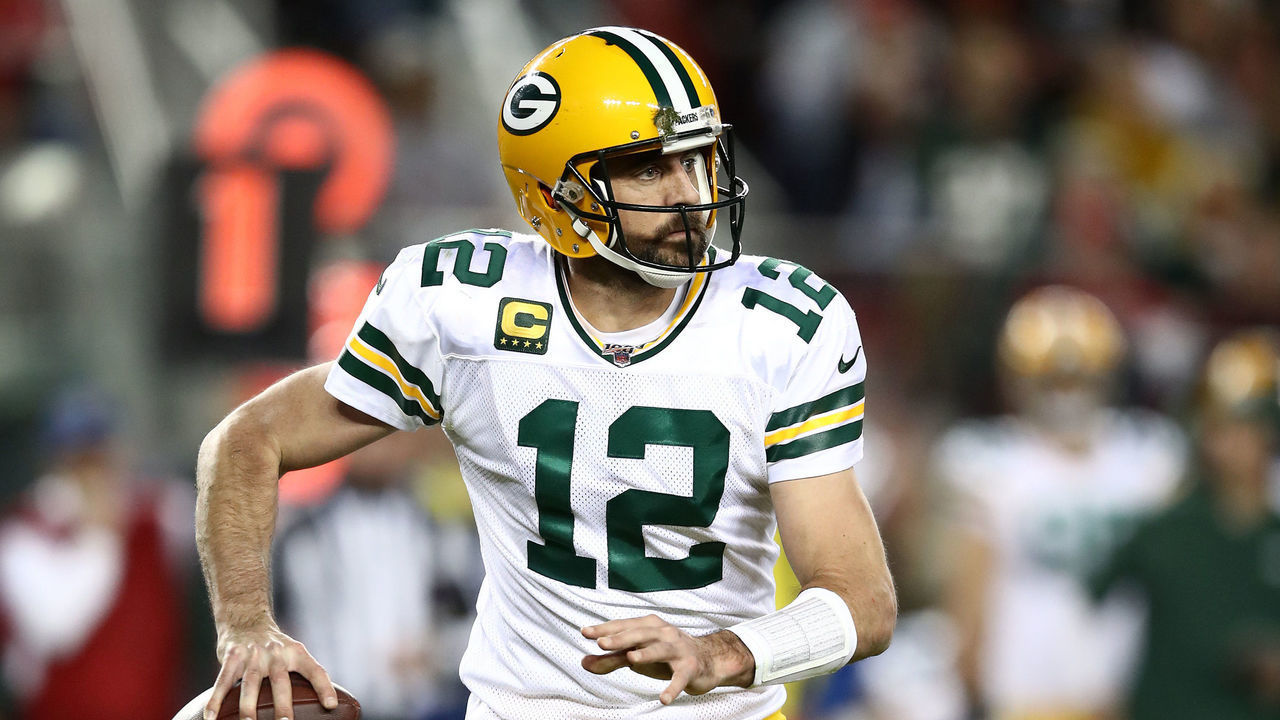 SANTA CLARA, CALIFORNIA - NOVEMBER 24: Aaron Rodgers #12 of the Green Bay Packers in action against the San Francisco 49ers at Levi's Stadium on November 24, 2019 in Santa Clara, California.