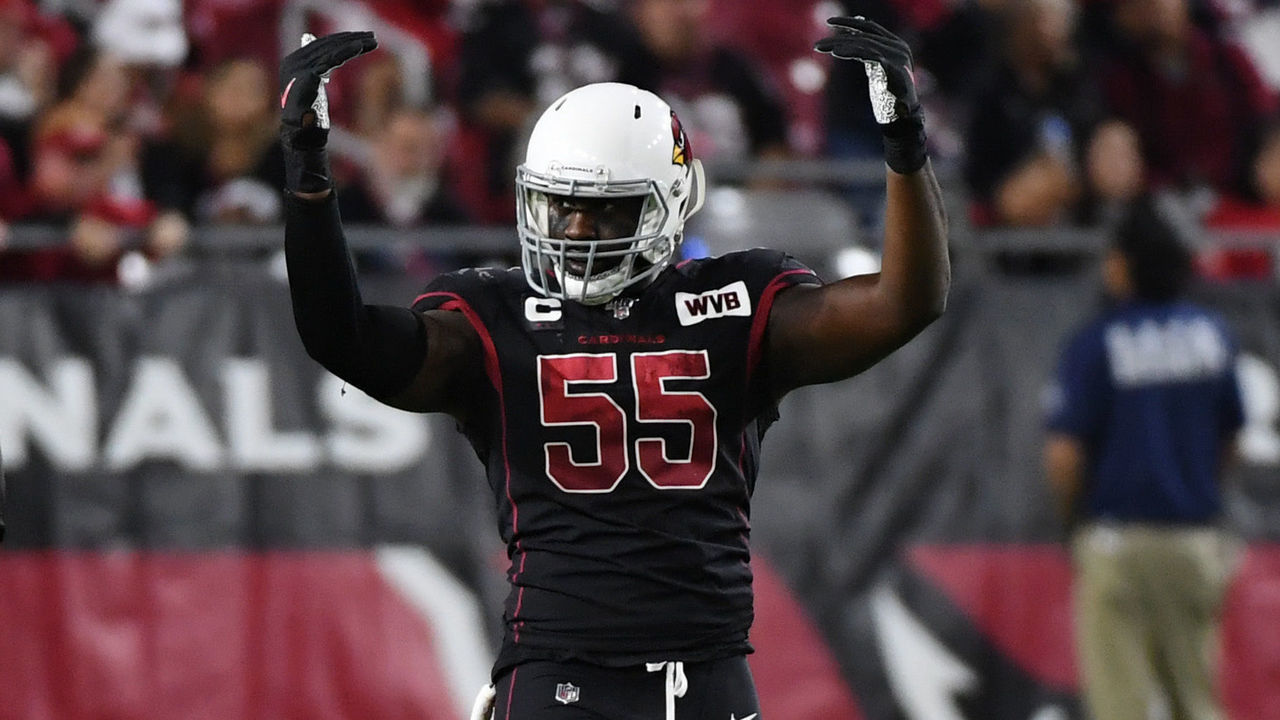 GLENDALE, ARIZONA - OCTOBER 31: Chandler Jones #55 of the Arizona Cardinals reacts after making a tackle against the San Francisco 49ers at State Farm Stadium on October 31, 2019 in Glendale, Arizona.