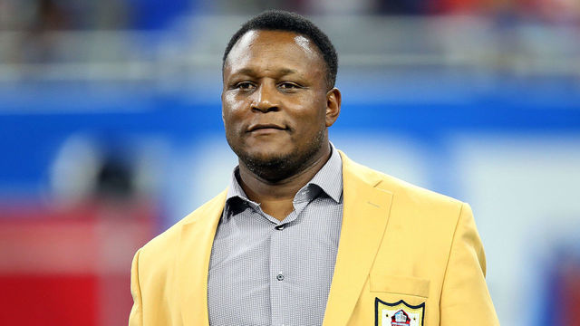 Former Detroit Lions running back Barry Sanders is recognized during halftime of an NFL football game against the Kansas City Chiefs in Detroit, Michigan USA, on Sunday, September 29, 2019.