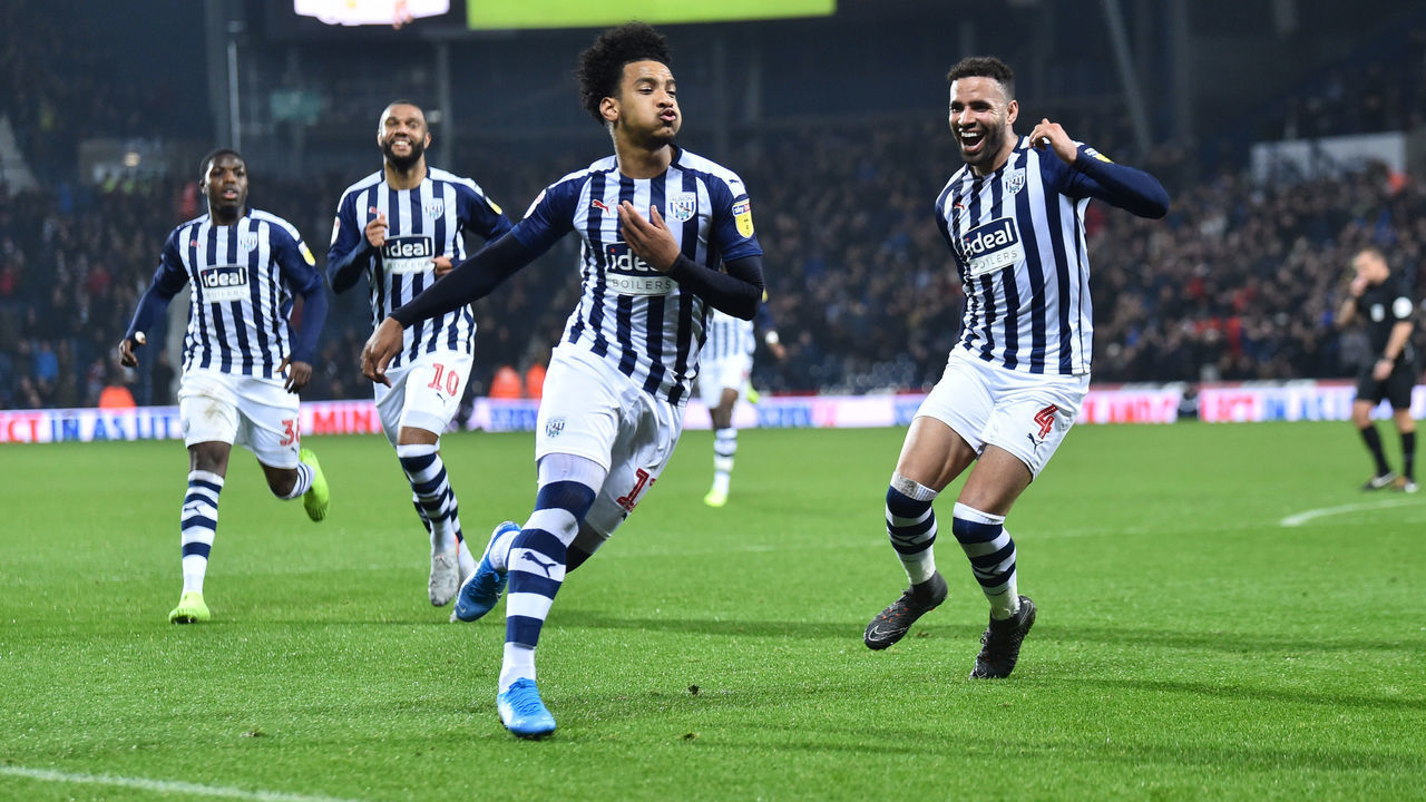 WEST BROMWICH, ENGLAND - NOVEMBER 27: Matheus Pereira of West Bromwich Albion celebrates after scoring the second goal during the Sky Bet Championship match between West Bromwich Albion and Bristol City at The Hawthorns on November 27, 2019 in West Bromwich, England.