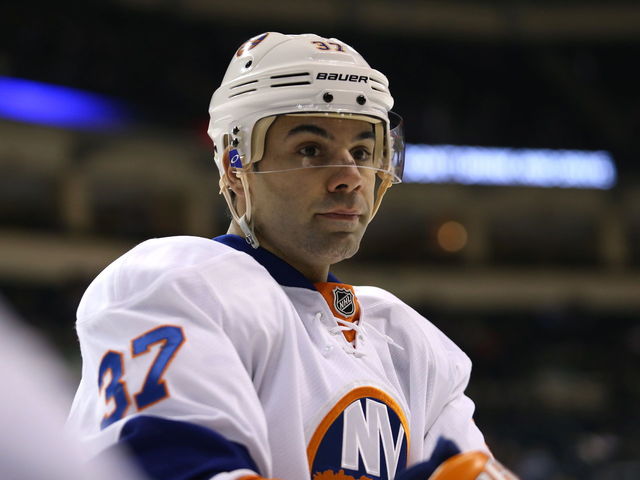 Jets sign defender Strait to 1-year deal worth $600K