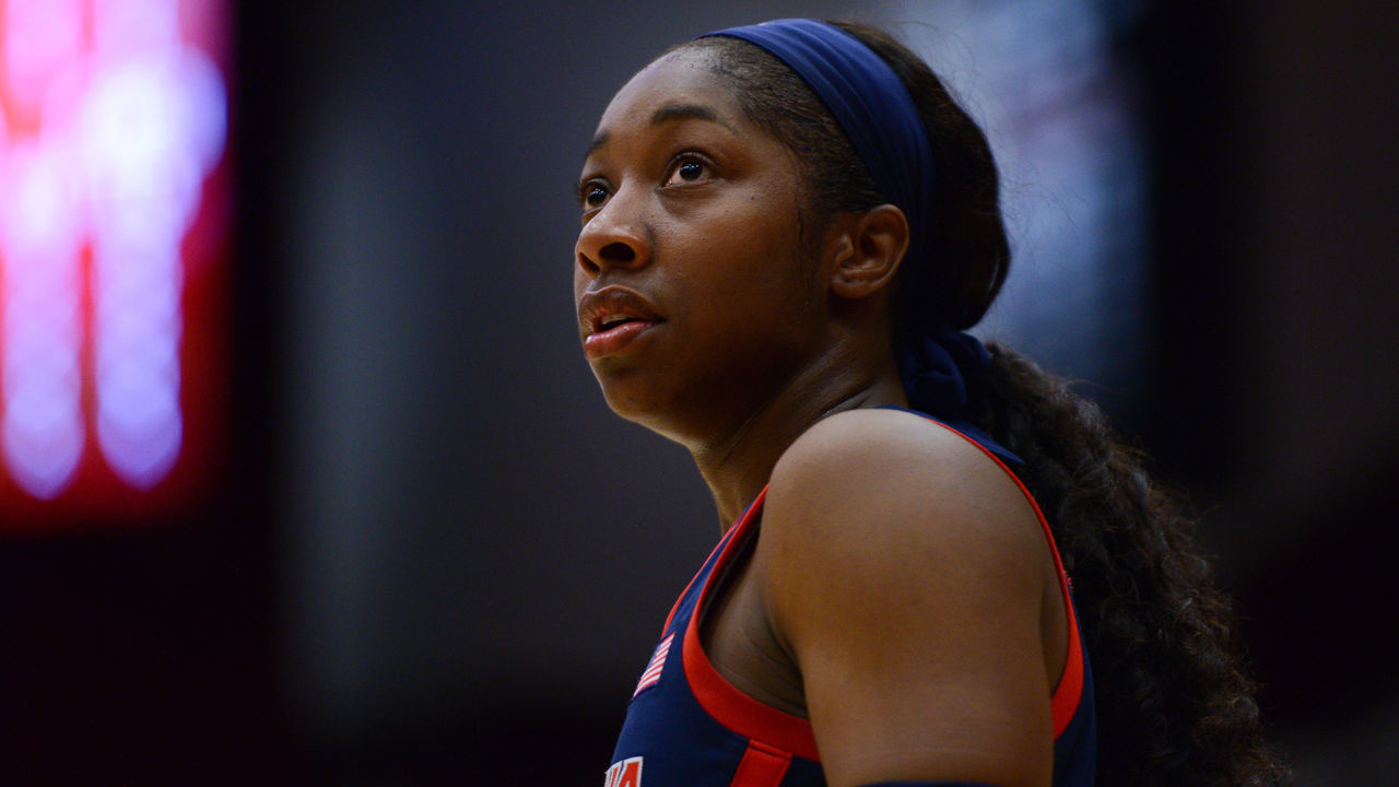 PALO ALTO, CA - FEBRUARY 22: Arizona guard Aarion McDonald (2) during the women's basketball game between the Arizona Wildcats and the Stanford Cardinal at Maples Pavilion on February 22, 2019 in Palo Alto, CA.