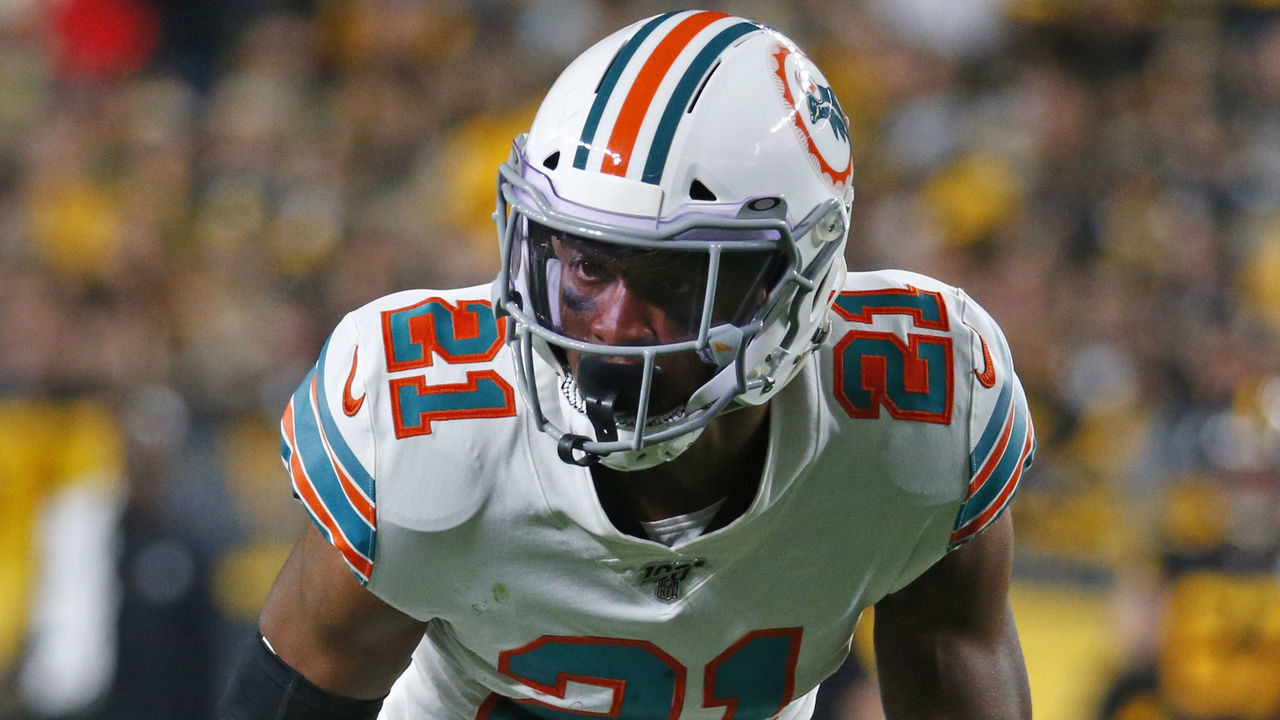 PITTSBURGH, PA - OCTOBER 28: Eric Rowe #21 of the Miami Dolphins in action against the Pittsburgh Steelers on October 28, 2019 at Heinz Field in Pittsburgh, Pennsylvania.