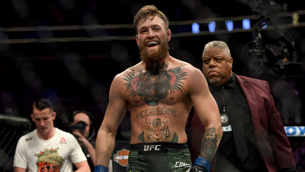 LAS VEGAS, CA - OCTOBER 06: Conor McGregor walks back to his corner after round one of his fight against Khabib Nurmagomedov at UFC 229 at the T-Mobile Arena in Las Vegas, Nev. Friday, Oct. 6, 2018.
