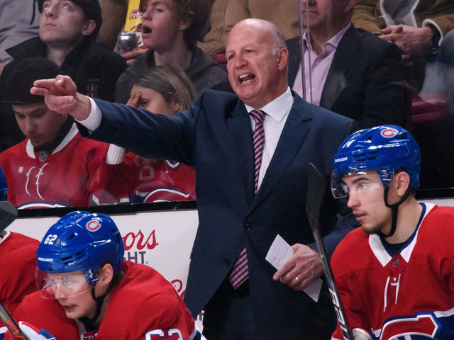 MONTREAL, QC - NOVEMBER 30: Montreal Canadiens Head Coach Claude Julien reacts during the third period of the NHL game between the Philadelphia Flyers and the Montreal Canadiens on November 30, 2019, at the Bell Centre in Montreal, QC