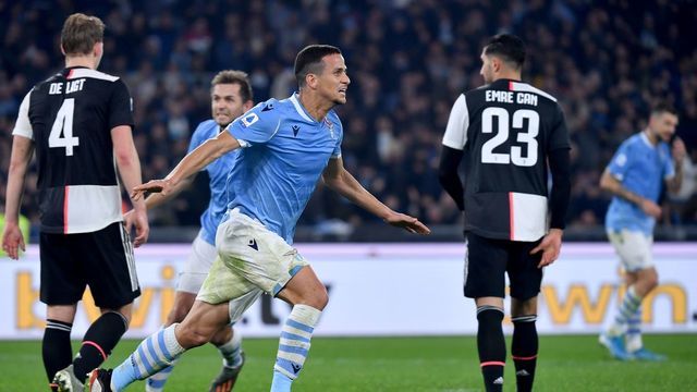 Lazio's Brazilian defender Luiz Felipe celebrates after scoring an equalizer during the Italian Serie A football match lazio Rome vs Juventus Turin on December 7, 2019 at the Olympic stadium in Rome.
