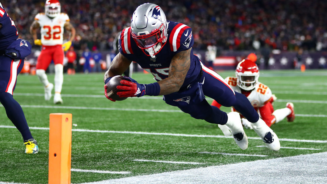 FOXBOROUGH, MASSACHUSETTS - DECEMBER 08: N'Keal Harry #15 of the New England Patriots dives for the end zone pylon during the fourth quarter against the Kansas City Chiefs in the game at Gillette Stadium on December 08, 2019 in Foxborough, Massachusetts. Harry was ruled out of bounds at the 3-yard line.