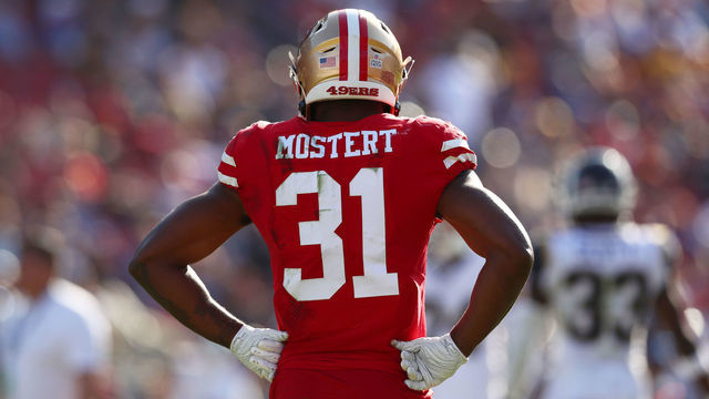 LOS ANGELES, CALIFORNIA - OCTOBER 13: Raheem Mostert #31 of the San Francisco 49ers looks on during the fourth quarter against the Los Angeles Rams at Los Angeles Memorial Coliseum on October 13, 2019 in Los Angeles, California.