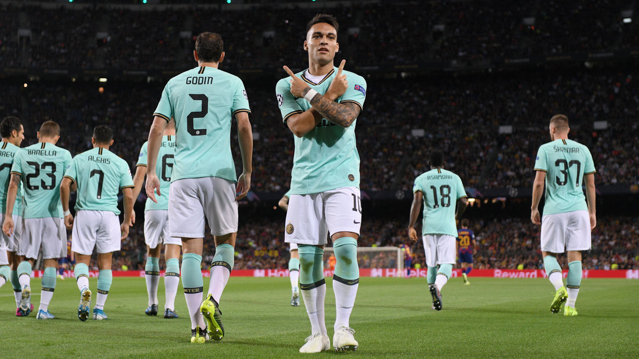 BARCELONA, SPAIN - OCTOBER 02: Lautaro Martinez of Inter Milan celebrates after he scores his sides first goal during the UEFA Champions League group F match between FC Barcelona and FC Internazionale at Camp Nou on October 02, 2019 in Barcelona, Spain.