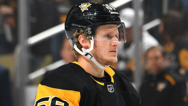 PITTSBURGH, PA - DECEMBER 06: Jake Guentzel #59 of the Pittsburgh Penguins skates against the Arizona Coyotes at PPG PAINTS Arena on December 6, 2019 in Pittsburgh, Pennsylvania.