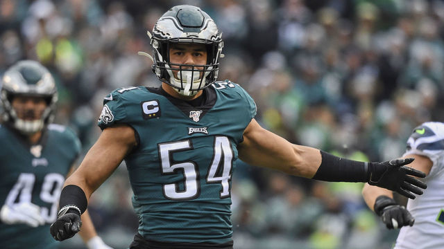 PHILADELPHIA, PA - NOVEMBER 24: Philadelphia Eagles Linebacker Kamu Grugier-Hill (54) defends during the game between the Seattle Seahawks and the Philadelphia Eagles on November 24, 2019 at Lincoln Financial Field in Philadelphia PA.