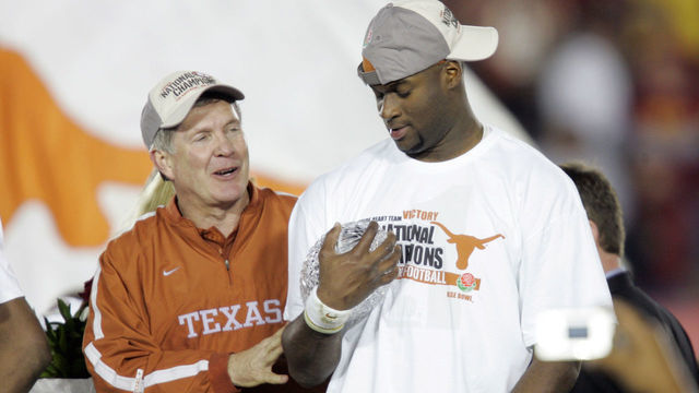 04 JAN 2006: Vince Young (10) of the University of Texas against the University of Southern California during the BCS National Championship Game at the Rose Bowl in Pasadena, CA. Texas defeated USC 41-38 for the national title. Jamie Schwaberow/NCAA Photos via Getty Images