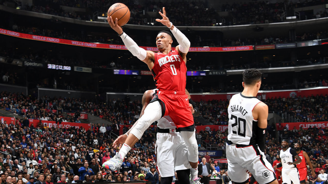 LOS ANGELES, CA - DECEMBER 19: Russell Westbrook #0 of the Houston Rockets drives to the basket against the LA Clippers on December 19, 2019 at STAPLES Center in Los Angeles, California. NOTE TO USER: User expressly acknowledges and agrees that, by downloading and/or using this Photograph, user is consenting to the terms and conditions of the Getty Images License Agreement. Mandatory Copyright Notice: Copyright 2019 NBAE