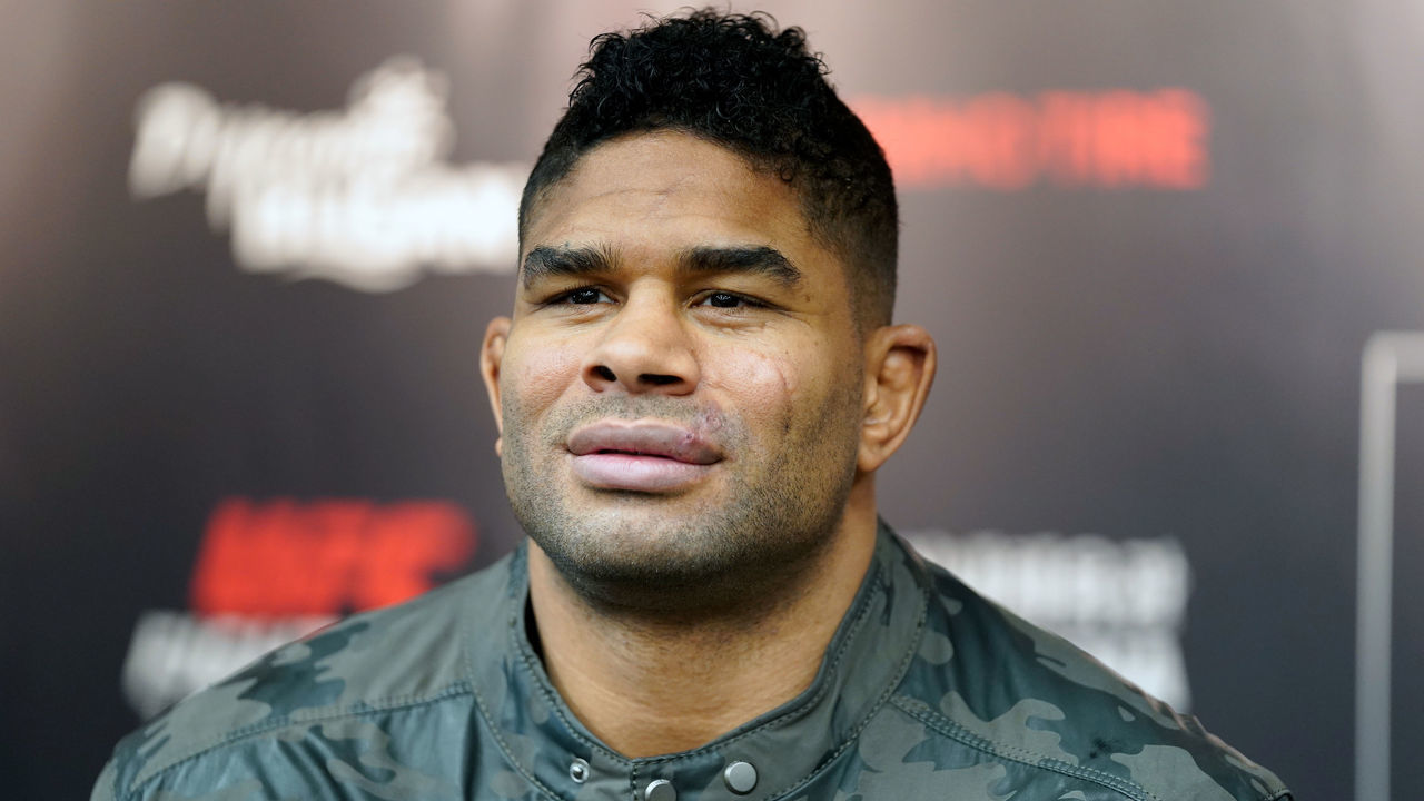 BUSAN, SOUTH KOREA - DECEMBER 19: UFC heavyweight Alistair Overeem interacts with the media during the UFC Fight Night Ultimate Media Day at Lotte Hotel Busan on December 19, 2019 in Busan, South Korea.