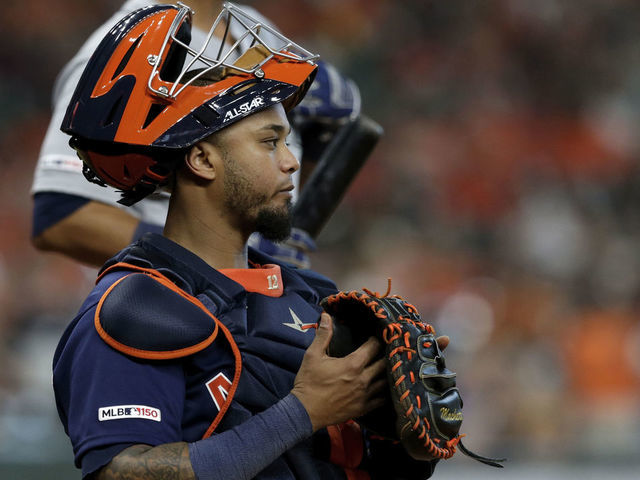 Report: Astros, Maldonado agree to 2-year, $7M deal | theScore.com