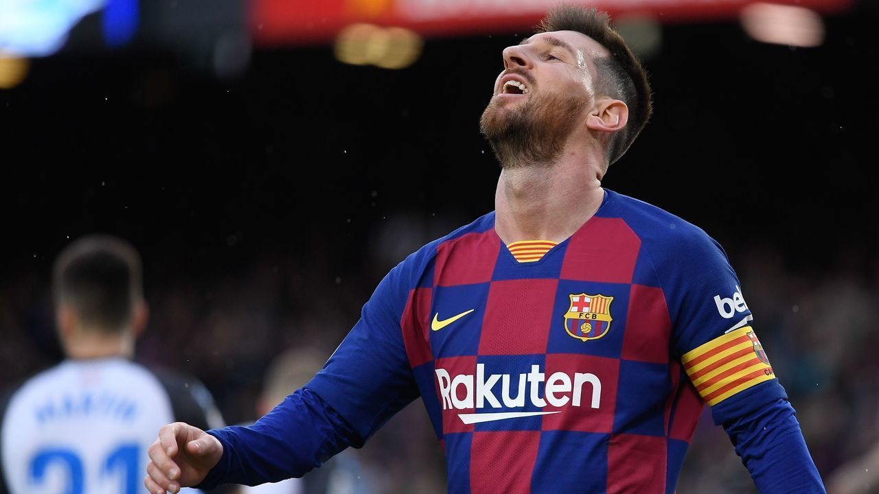 BARCELONA, SPAIN - DECEMBER 21: Barcelona's Argentinian forward Lionel Messi gestures during the Spanish League football match FC Barcelona vs Alaves at the Camp Nou stadium in Barcelona on December 21, 2019.