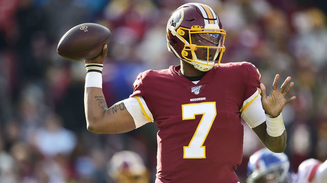 LANDOVER, MD - DECEMBER 22: Dwayne Haskins #7 of the Washington Redskins throws a pass in the first quarter against the New York Giants at FedExField on December 22, 2019 in Landover, Maryland.