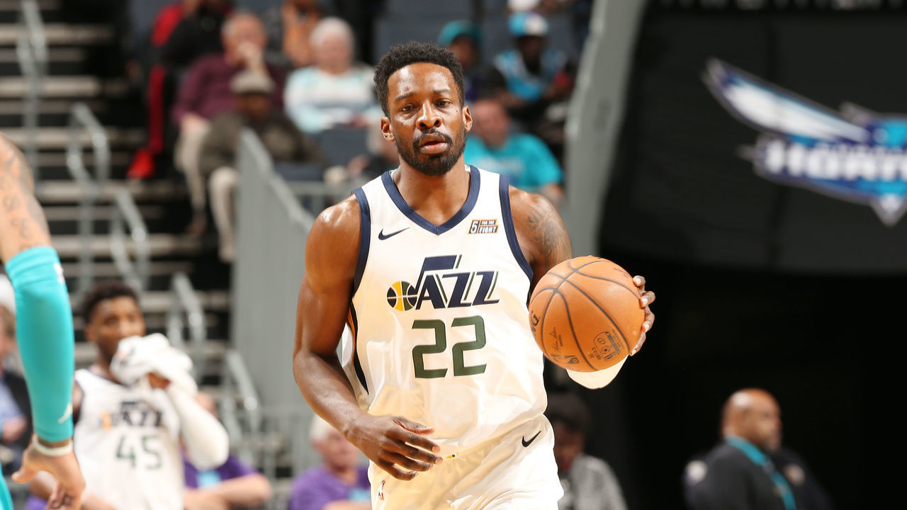 CHARLOTTE, NC - DECEMBER 21: Jeff Green #22 of the Utah Jazz handles the ball during a game against the Charlotte Hornets on December 21, 2019 at Spectrum Center in Charlotte, North Carolina. Mandatory Copyright Notice: Copyright 2019 NBAE