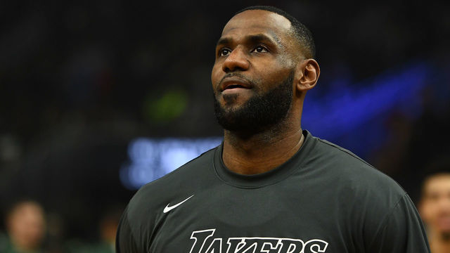 MILWAUKEE, WISCONSIN - DECEMBER 19: LeBron James #23 of the Los Angeles Lakers participates in warmups prior to a game prior to a game against the Milwaukee Bucks at Fiserv Forum on December 19, 2019 in Milwaukee, Wisconsin.