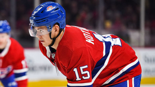 MONTREAL, QC - NOVEMBER 16: Montreal Canadiens center Jesperi Kotkaniemi (15) waits for a faceoff during the New Jersey Devils versus the Montreal Canadiens game on November 16, 2019, at Bell Centre in Montreal, QC