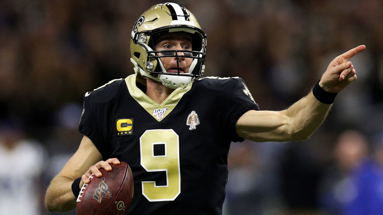 NEW ORLEANS, LOUISIANA - DECEMBER 16: Quarterback Drew Brees #9 of the New Orleans Saints gestures during the game against the Indianapolis Colts at Mercedes Benz Superdome on December 16, 2019 in New Orleans, Louisiana.