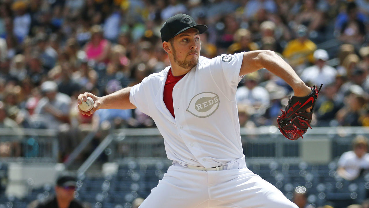 PITTSBURGH, PA - AUGUST 25: Trevor Bauer #27 of the Cincinnati Reds in action against the Pittsburgh Pirates at PNC Park on August 25, 2019 in Pittsburgh, Pennsylvania.