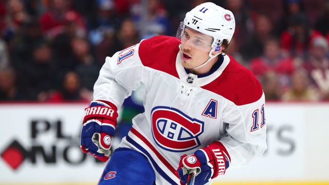 VANCOUVER, BC - DECEMBER 17: Montreal Canadiens Right Wing Brendan Gallagher (11) on ice against the Vancouver Canucks during their NHL game at Rogers Arena on December 17, 2019 in Vancouver, British Columbia, Canada.
