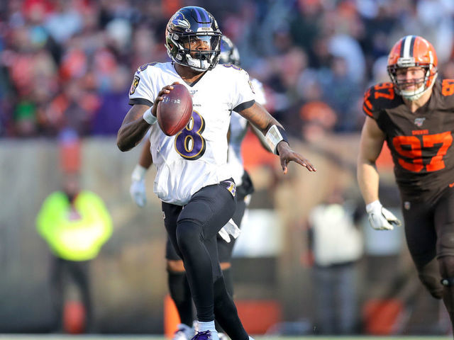 Lamar Jackson 2020 props: Can Ravens QB top 1K rushing yards again?