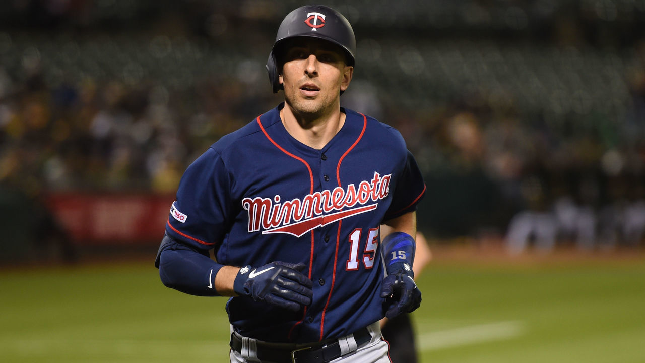 OAKLAND, CA - JULY 02: Minnesota Twins catcher Jason Castro (15) during the Major League Baseball game between the Minnesota Twins and the Oakland Athletics at the Oakland-Alameda County Coliseum on July 2, 2019 in Oakland, CA.