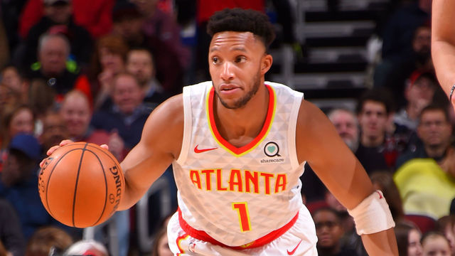 CHICAGO, IL - DECEMBER 28: Evan Turner #1 of the Atlanta Hawks handles the ball against the Chicago Bulls on December 28, 2019 at the United Center in Chicago, Illinois. Mandatory Copyright Notice: Copyright 2019 NBAE