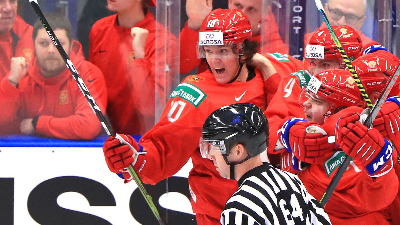 OSTRAVA, CZECH REPUBLIC - JANUARY 4, 2020: Russia's players celebrate scoring in the 2020 World Junior Ice Hockey Championship semifinal match against Sweden at Ostravar Arena. Peter Kovalev/TASS