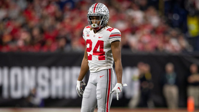 INDIANAPOLIS, IN - DECEMBER 07: Ohio State Buckeyes cornerback Shaun Wade (24) lines up on defense during the Big 10 Championship game between the Wisconsin Badgers and Ohio State Buckeyes on December 7, 2019, at Lucas Oil Stadium in Indianapolis, IN.