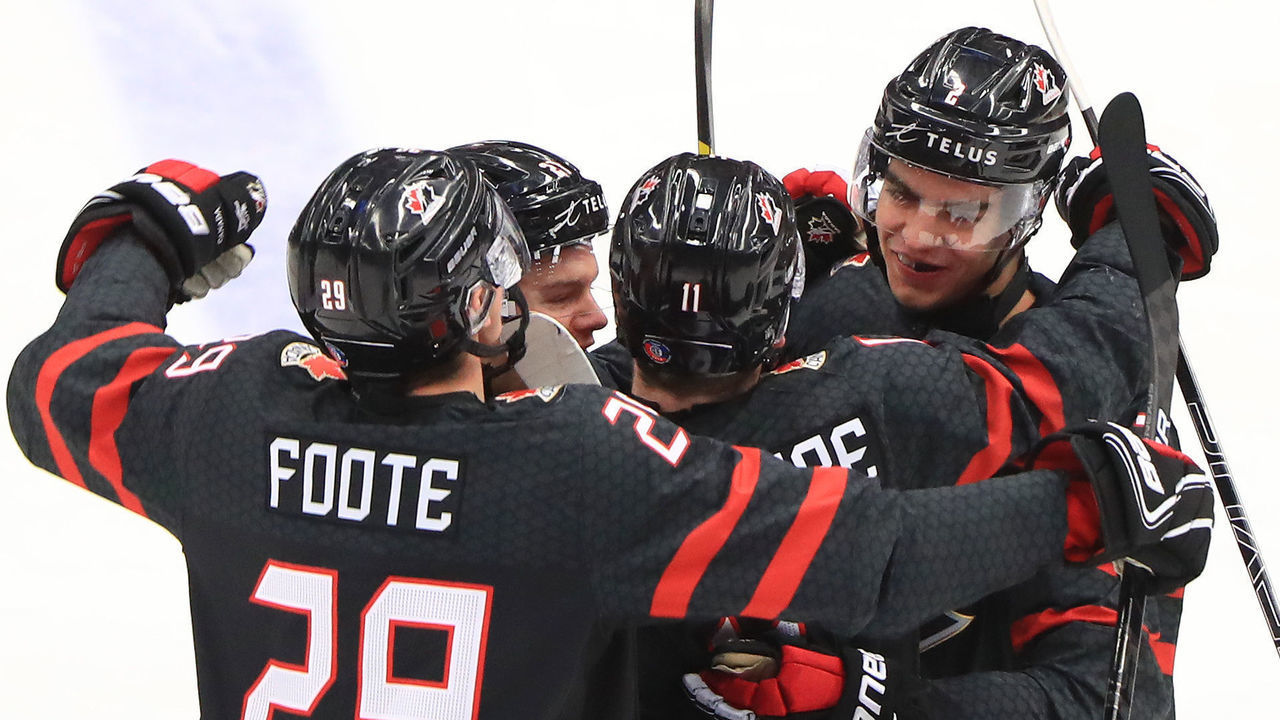 OSTRAVA, CZECH REPUBLIC - JANUARY 4, 2020: Canada's players celebrate scoring in the 2020 World Junior Ice Hockey Championship semifinal match against Finland at Ostravar Arena. Peter Kovalev/TASS