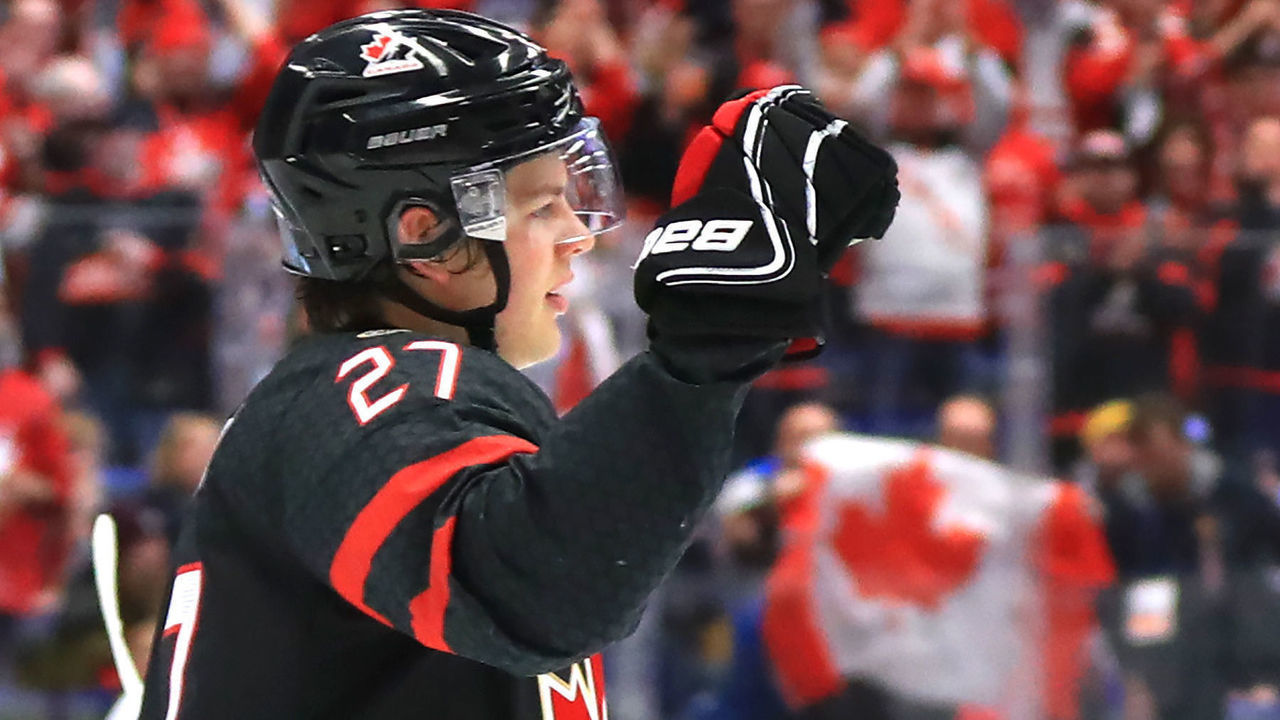 OSTRAVA, CZECH REPUBLIC - JANUARY 2, 2020: Canada's Barrett Hayton celebrates scoring a goal against Slovakia in their 2020 IIHF World Junior Ice Hockey Championship quarter-final match at Ostravar Arena; Canada won 6-1. Peter Kovalev/TASS