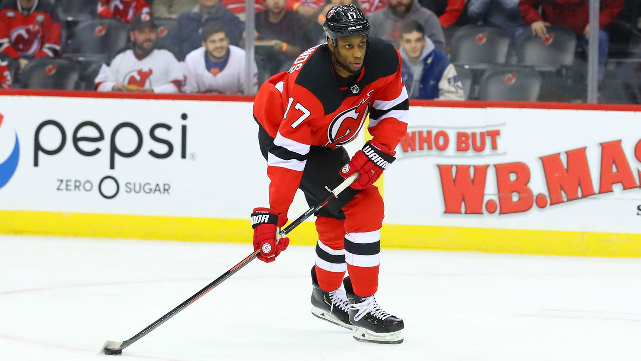 NEWARK, NJ - NOVEMBER 13: New Jersey Devils right wing Wayne Simmonds (17) skates during the first period of the National Hockey League game between the New Jersey Devils and the Ottawa Senators on November 13, 2019 at the Prudential Center in Newark, NJ.