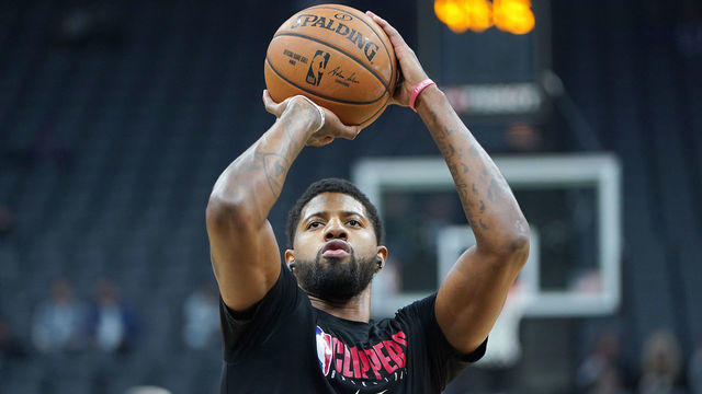 SACRAMENTO, CALIFORNIA - DECEMBER 31: Paul George #13 of the LA Clippers warms up prior to the start of an NBA basketball game against the Sacramento Kings at Golden 1 Center on December 31, 2019 in Sacramento, California.