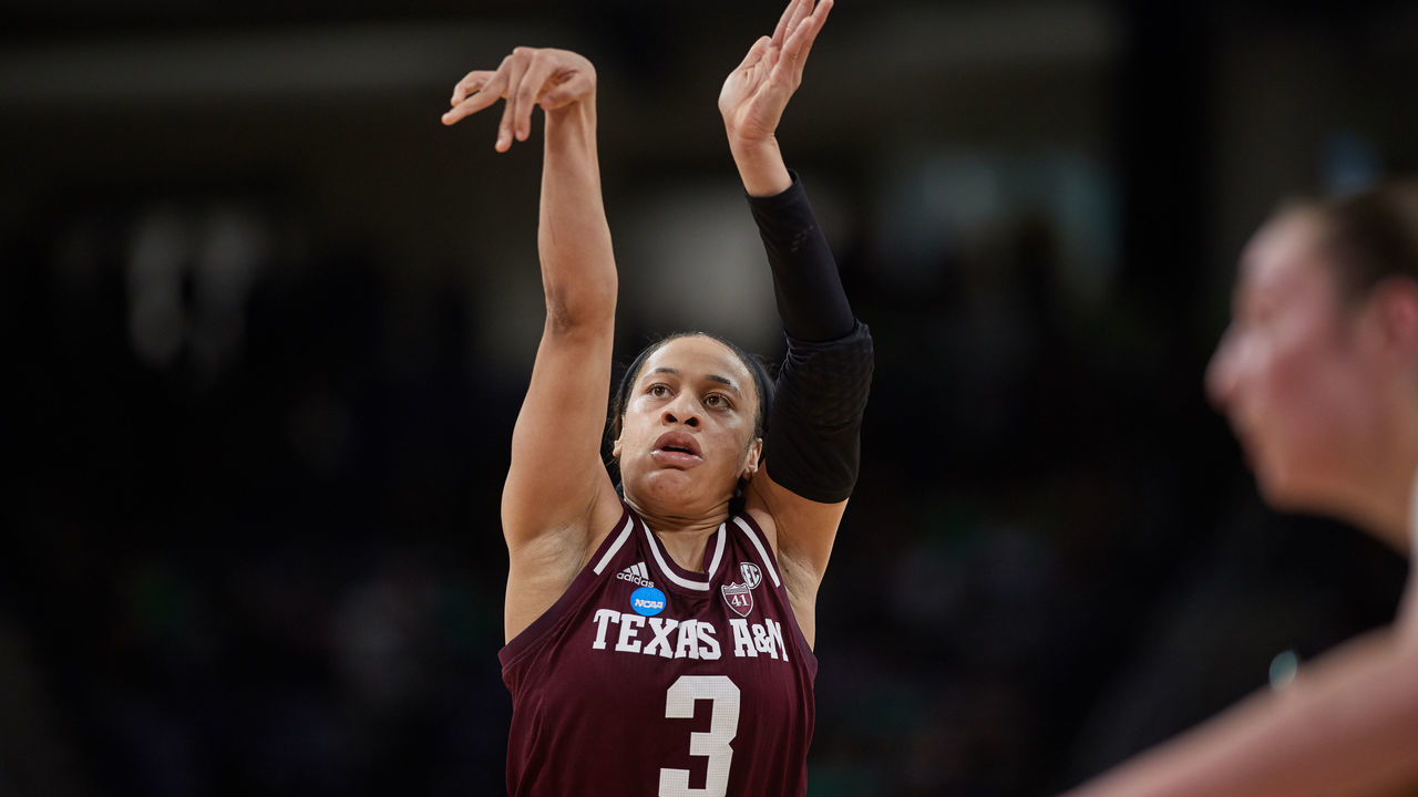 CHICAGO, IL - MARCH 30: Texas A&M Aggies guard Chennedy Carter (3) shoots a free throw in game action during the Women's NCAA Division I Championship - Third Round game between the Notre Dame Fighting Irish and the Texas A&M Aggies on March 30, 2019 at the Wintrust Arena in Chicago, IL.