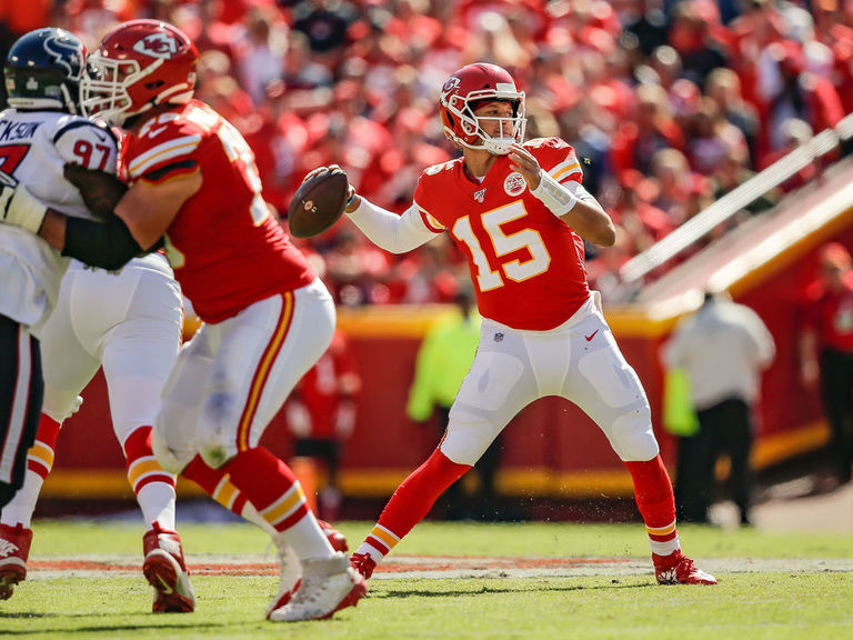 NFL over/under bets: Points will be more prevalent in divisional round ...