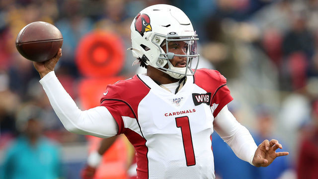 LOS ANGELES, CALIFORNIA - DECEMBER 29: Kyler Murray #1 of the Arizona Cardinals passes the ball during the second half of a game against the Los Angeles Rams at Los Angeles Memorial Coliseum on December 29, 2019 in Los Angeles, California.