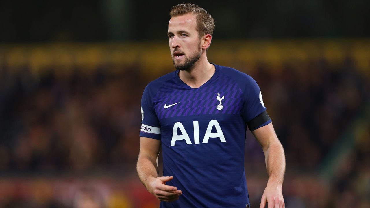 NORWICH, UNITED KINGDOM - 2019/12/28: Harry Kane of Tottenham Hotspur seen in action during the Premier League match between Norwich City and Tottenham Hotspur at Carrow Road in Norwich. (Final score; Norwich City 2:2 Tottenham Hotspur).