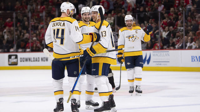 CHICAGO, IL - JANUARY 09: Nashville Predators center Nick Bonino (13) celebrates his goal with teammates during a game between the Nashville Predators and the Chicago Blackhawks on January 9, 2020, at the United Center in Chicago, IL.