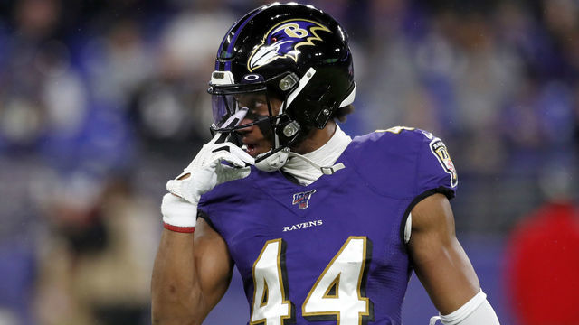 BALTIMORE, MARYLAND - JANUARY 11: Marlon Humphrey #44 of the Baltimore Ravens warms up before the AFC Divisional Playoff game against the Tennessee Titans at M&T Bank Stadium on January 11, 2020 in Baltimore, Maryland.