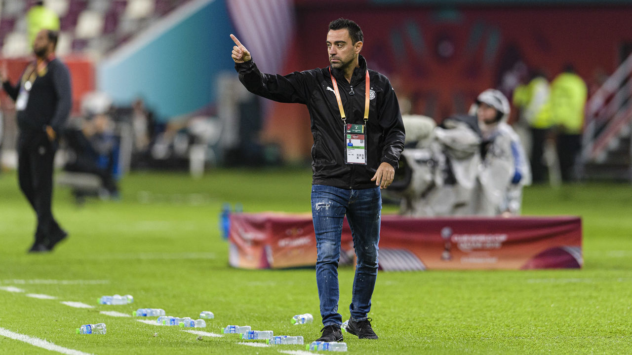 DOHA, QATAR - DECEMBER 17: Al-Sadd Head Coach Xavier Hernandez gestures during the FIFA Club World Cup 5th place match between Al-Sadd Sports Club and Esperance Sportive de Tunis at Khalifa International Stadium on December 17, 2019 in Doha, Qatar.