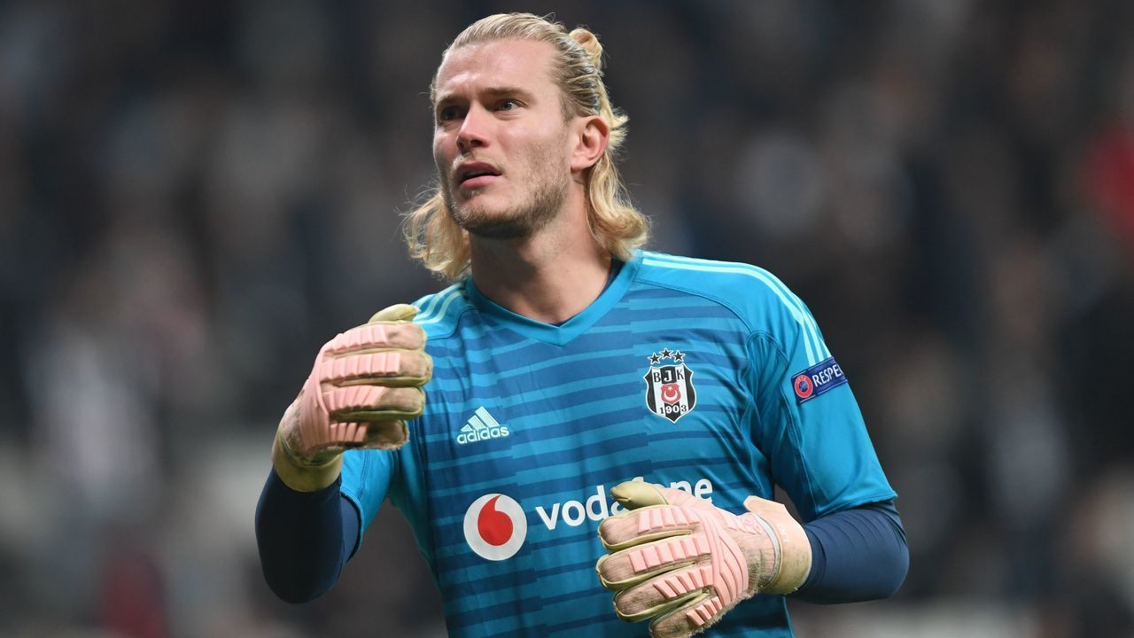 Besiktas' German goalkeeper Loris Karius reacts during the UEFA Europa League Group I first-leg football match between Besiktas and Genk at Besiktas Park in Istanbul on October 25, 2018.